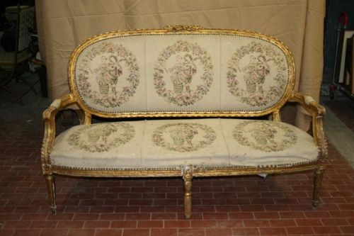 1156 - divano in stile in tessuto (rif.1404).jpg